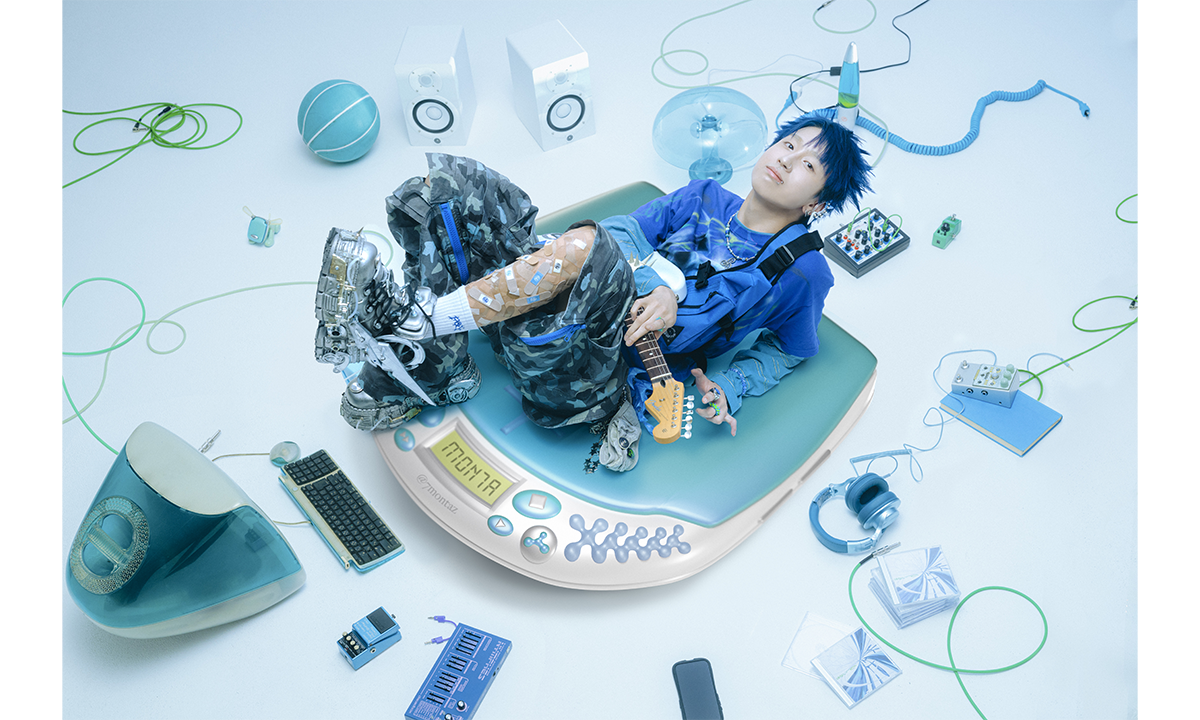 MON7A 1st ALBUM 「@7montaz」予約購入特典「ラキコード」企画